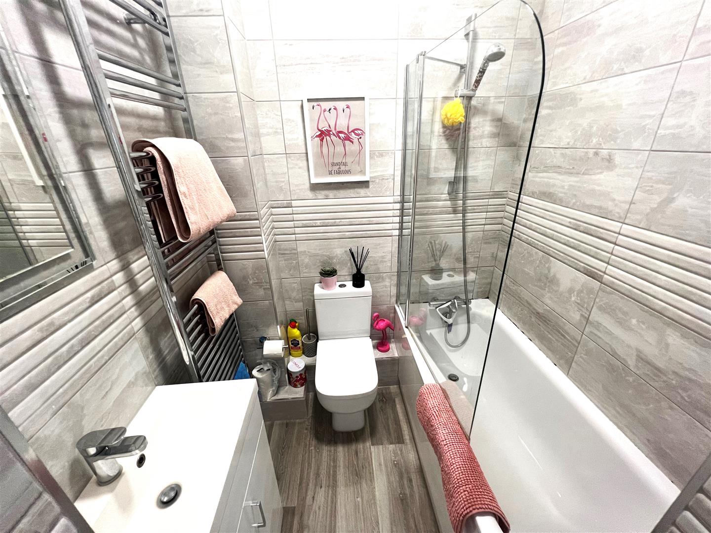 Bathroom1.jpg